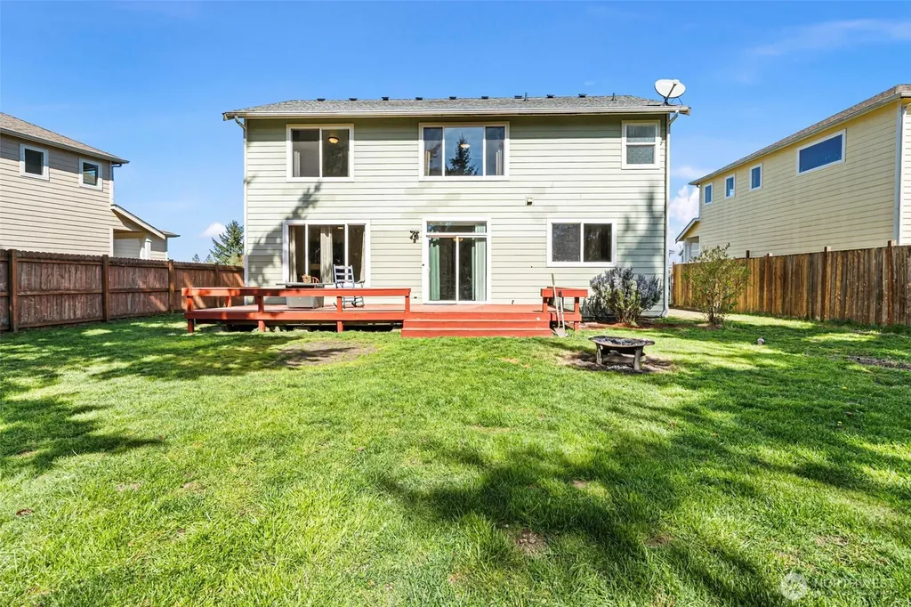 659 Joy Street Eatonville WA 98328