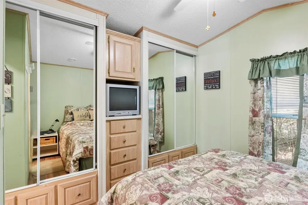 101 Big River Boulevard W Deming WA 98244