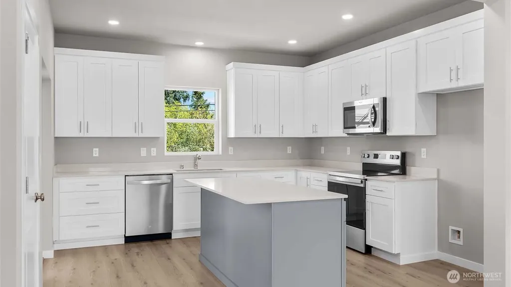 13821 10th Place W Lynnwood WA 98087