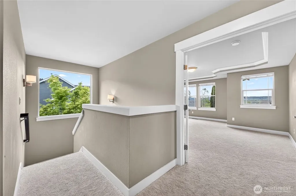 8119 172nd Avenue E Sumner WA 98390