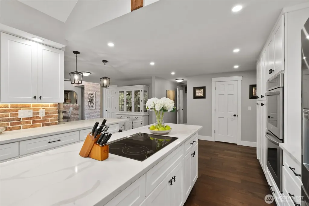 11509 Madera Circle SW Lakewood WA 98499
