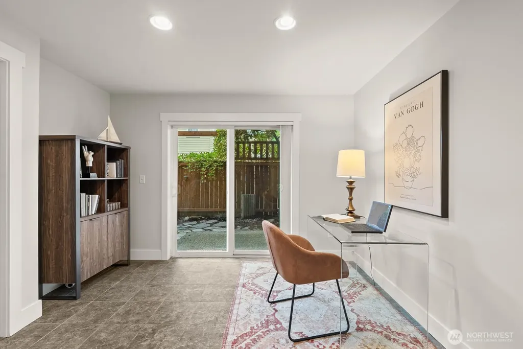 121 21st Avenue E Seattle WA 98112