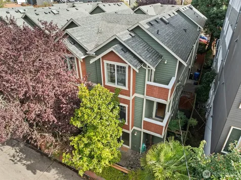 121 21st Avenue E Seattle WA 98112