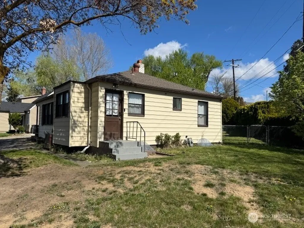 4413 Terrace Heights Drive Yakima WA 98901