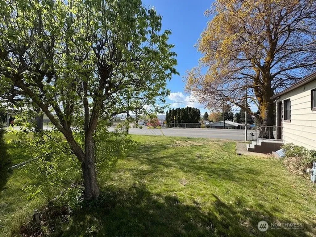 4413 Terrace Heights Drive Yakima WA 98901