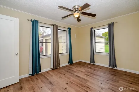 4413 Terrace Heights Drive Yakima WA 98901