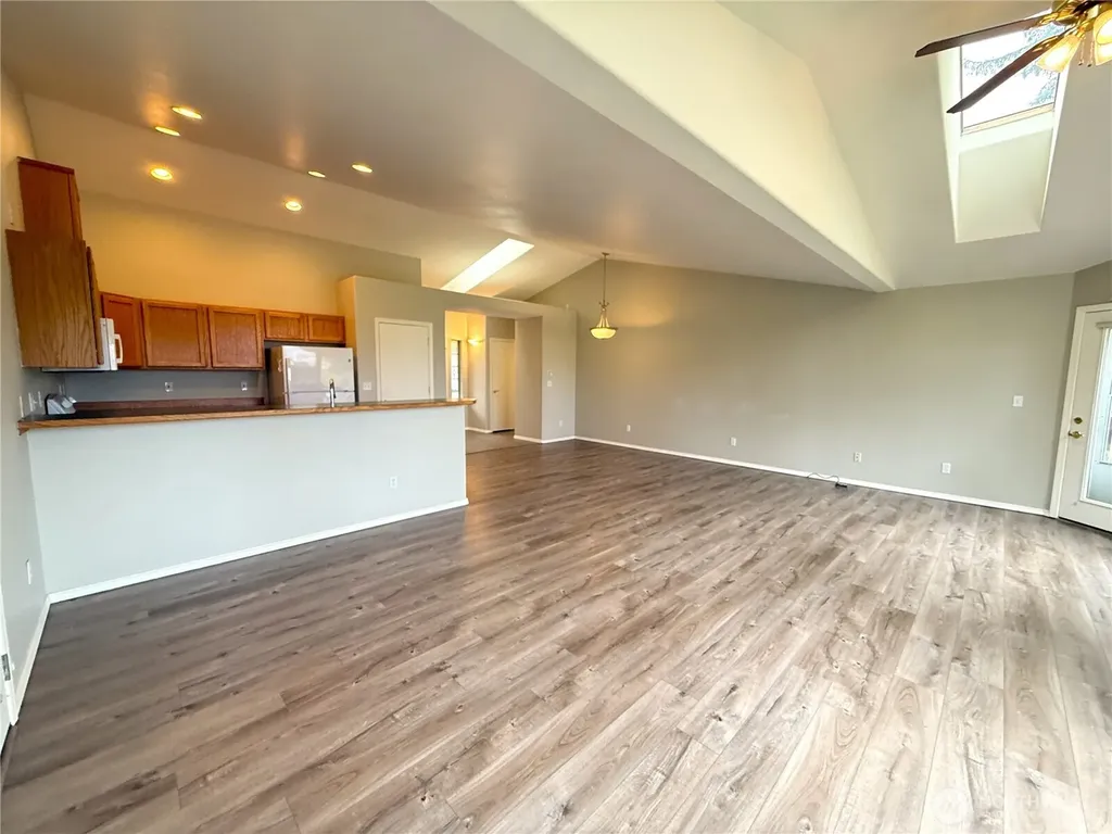 381 Dolphin Avenue NE Ocean Shores WA 98569