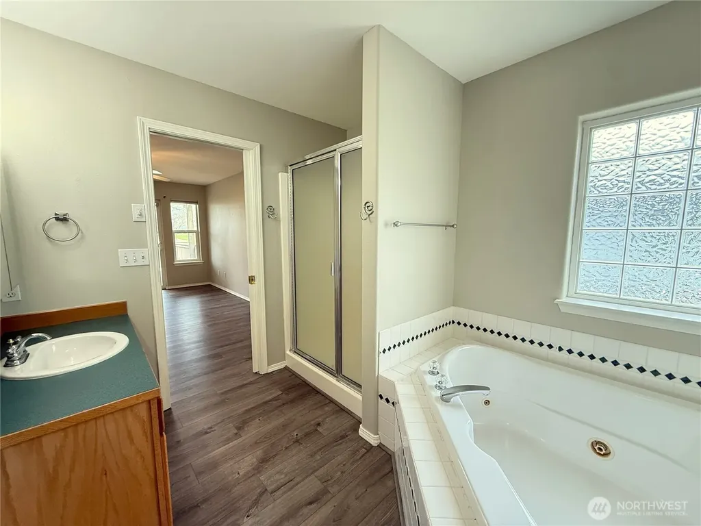 381 Dolphin Avenue NE Ocean Shores WA 98569