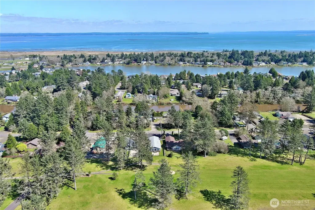 381 Dolphin Avenue NE Ocean Shores WA 98569