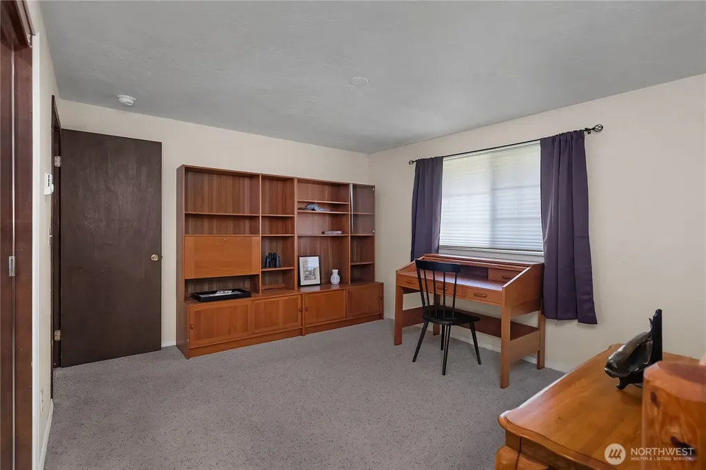 131 N Fairway Drive W Hoodsport WA 98548