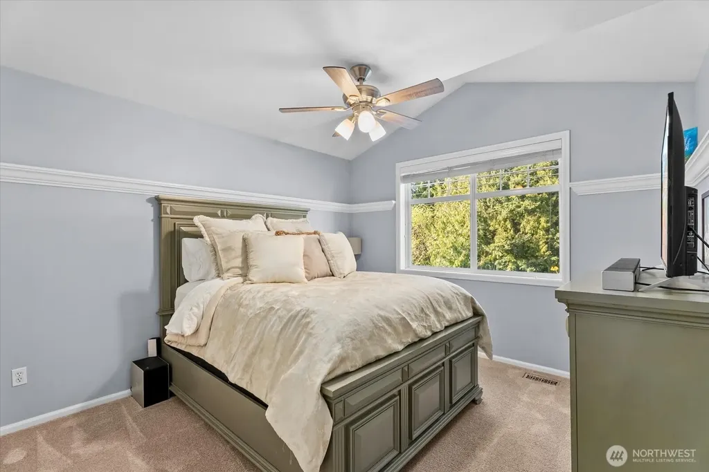8907 NE 152nd Place Bothell WA 98011