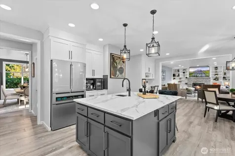 8907 NE 152nd Place Bothell WA 98011