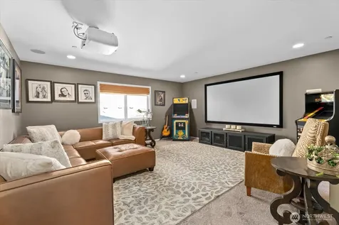 8907 NE 152nd Place Bothell WA 98011