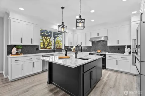8907 NE 152nd Place Bothell WA 98011