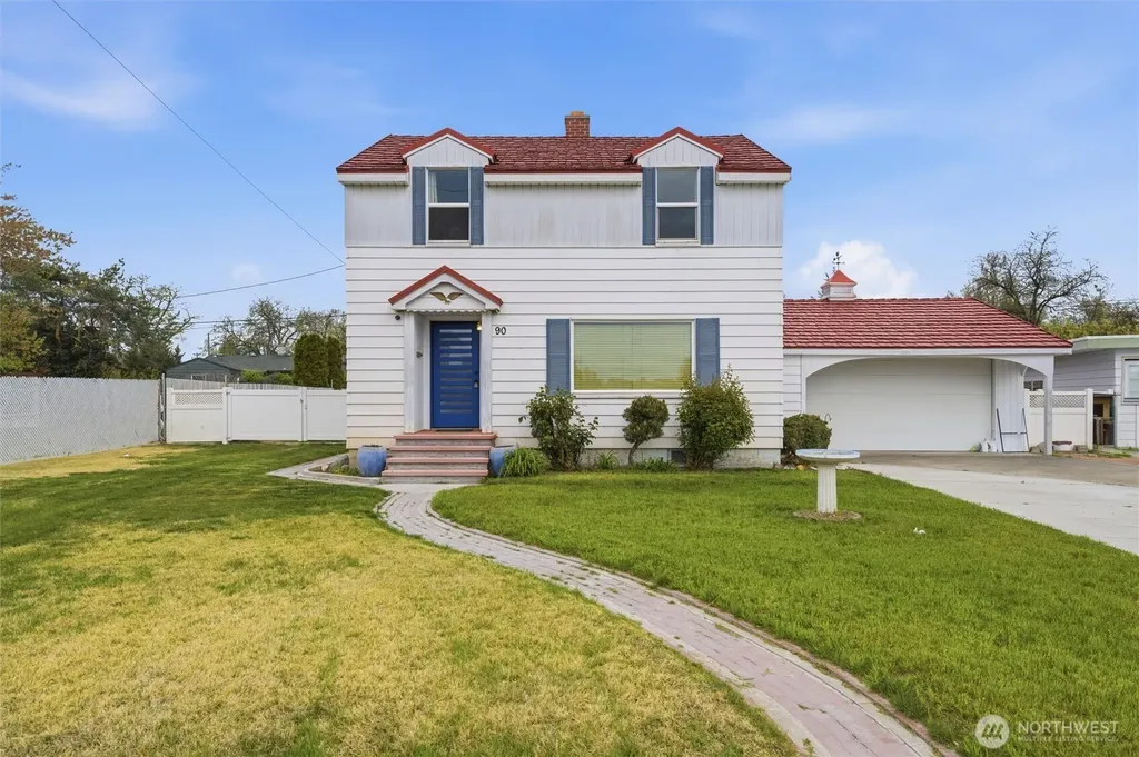 90 Van Giesen Street Richland WA 99354