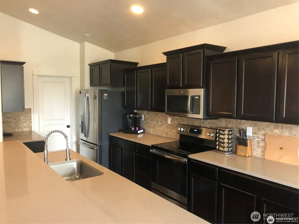 813 Madeleine Court East Wenatchee WA 98802