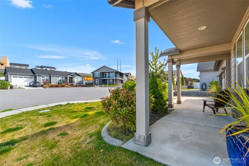 813 Madeleine Court East Wenatchee WA 98802