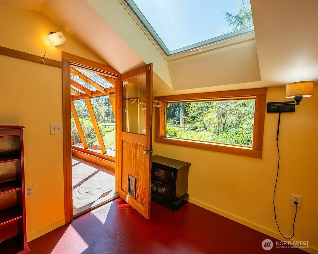 4160 Mud Bay Road Lopez Island WA 98261