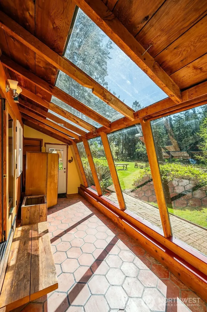 4160 Mud Bay Road Lopez Island WA 98261