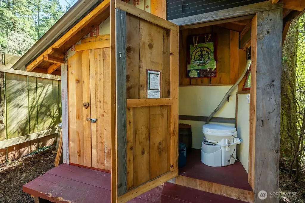 4160 Mud Bay Road Lopez Island WA 98261