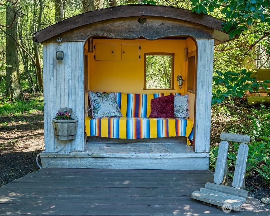 4160 Mud Bay Road Lopez Island WA 98261