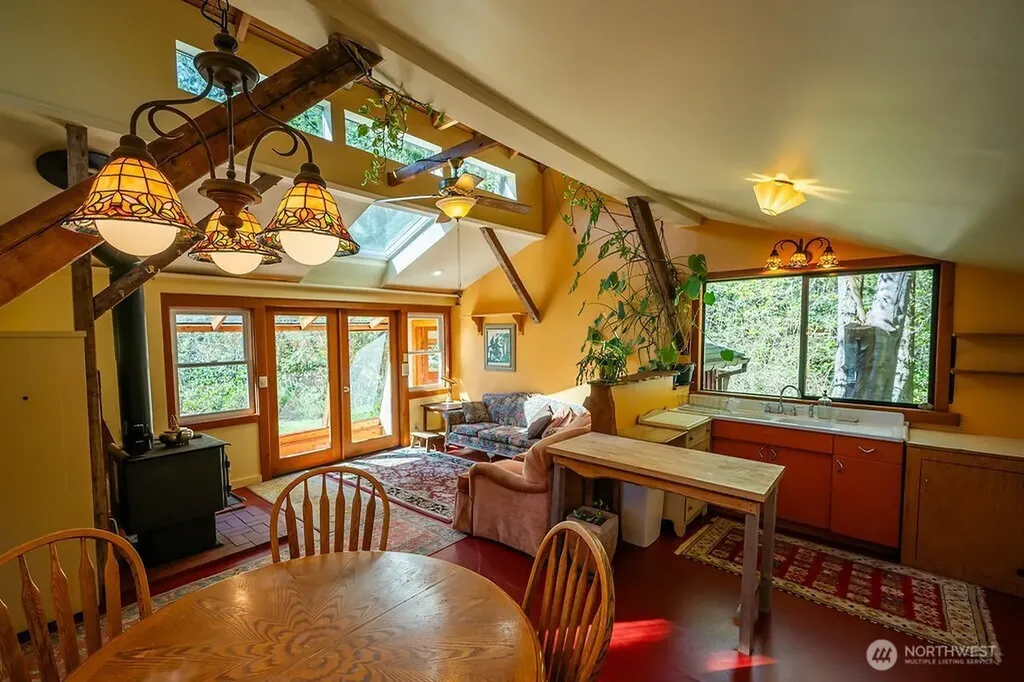 4160 Mud Bay Road Lopez Island WA 98261