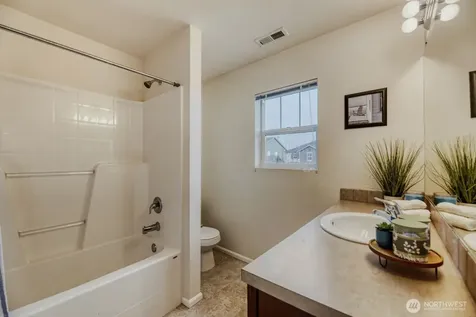 8623 11th Place SE Lake Stevens WA 98258