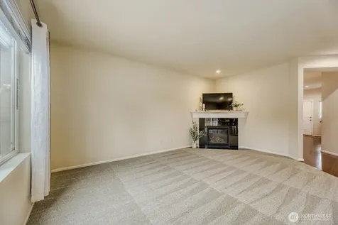 8623 11th Place SE Lake Stevens WA 98258