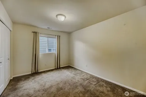 8623 11th Place SE Lake Stevens WA 98258