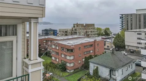 530 4th Avenue W Seattle WA 98119