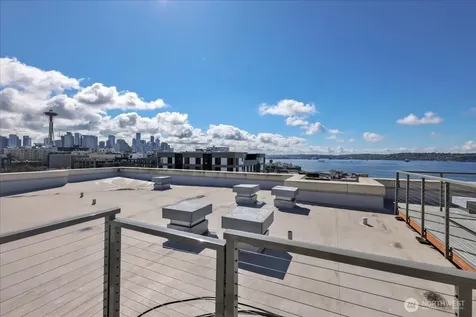 530 4th Avenue W Seattle WA 98119
