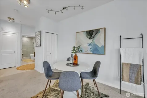 530 4th Avenue W Seattle WA 98119