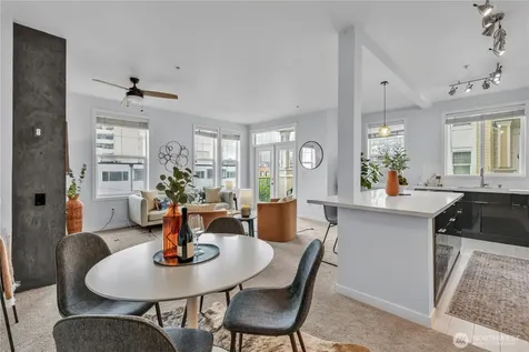 530 4th Avenue W Seattle WA 98119