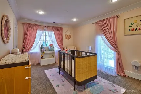 2736 34th Avenue S Seattle WA 98144