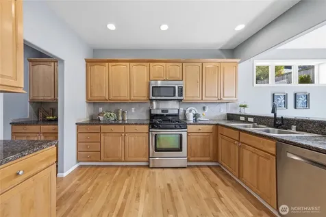 1123 S 36th Street Renton WA 98055