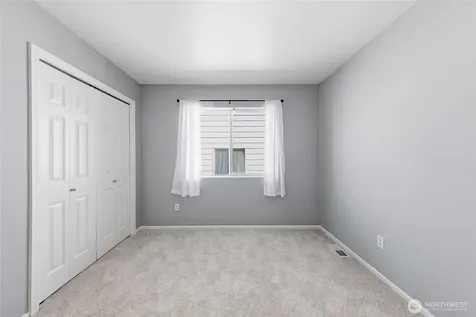 1123 S 36th Street Renton WA 98055