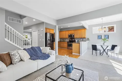 1123 S 36th Street Renton WA 98055
