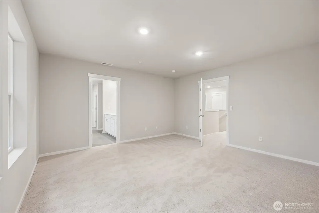 712 129th Street E Tacoma WA 98445