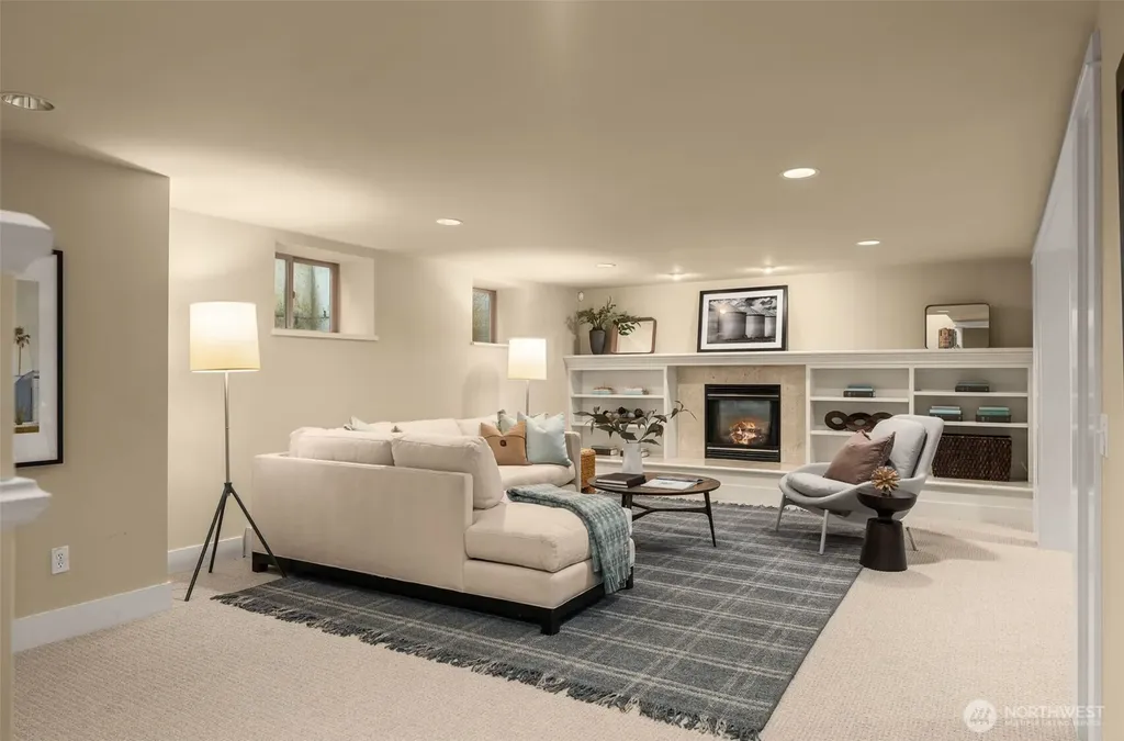 4606 S Andover Street Seattle WA 98118
