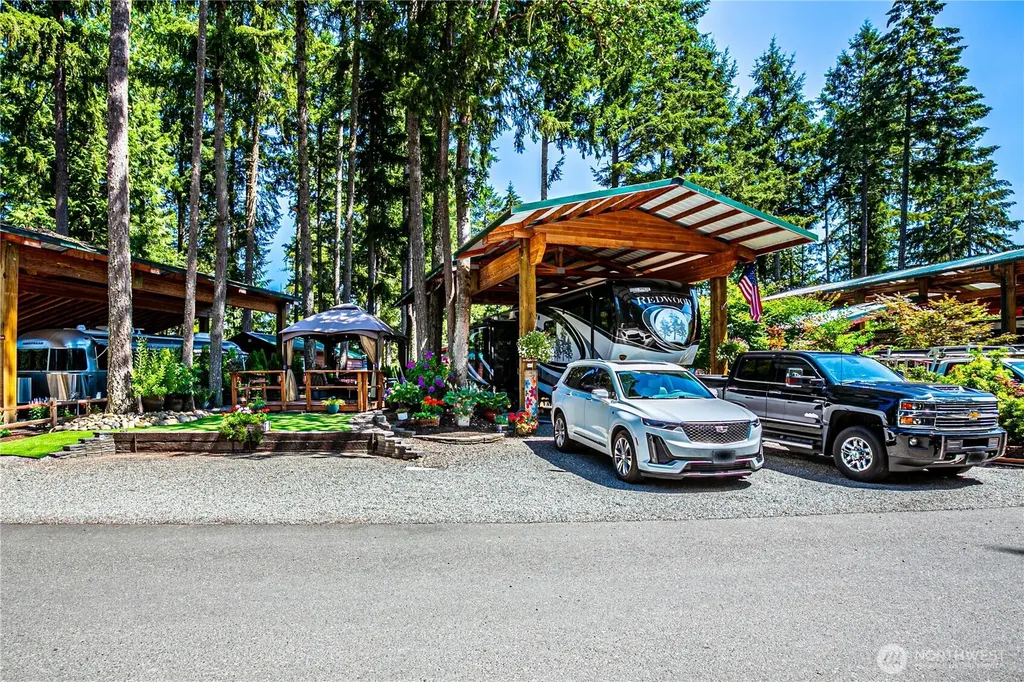 1546 Reservtion Road SE Olympia WA 98513