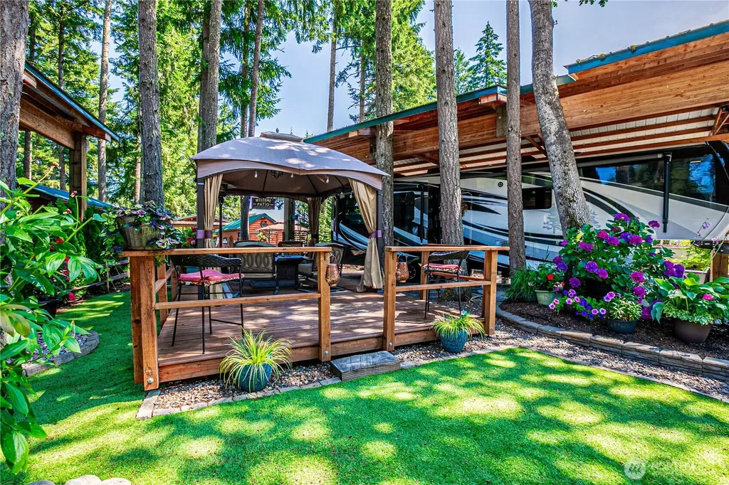 1546 Reservtion Road SE Olympia WA 98513