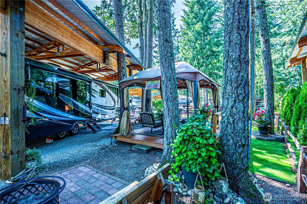 1546 Reservtion Road SE Olympia WA 98513