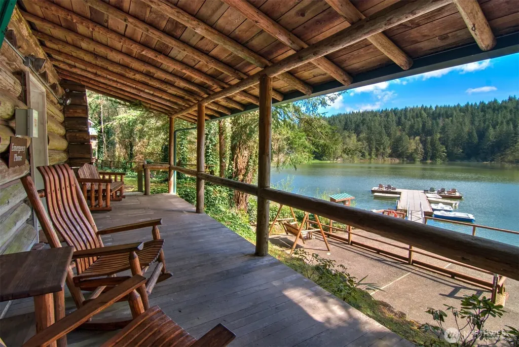 1546 Reservtion Road SE Olympia WA 98513