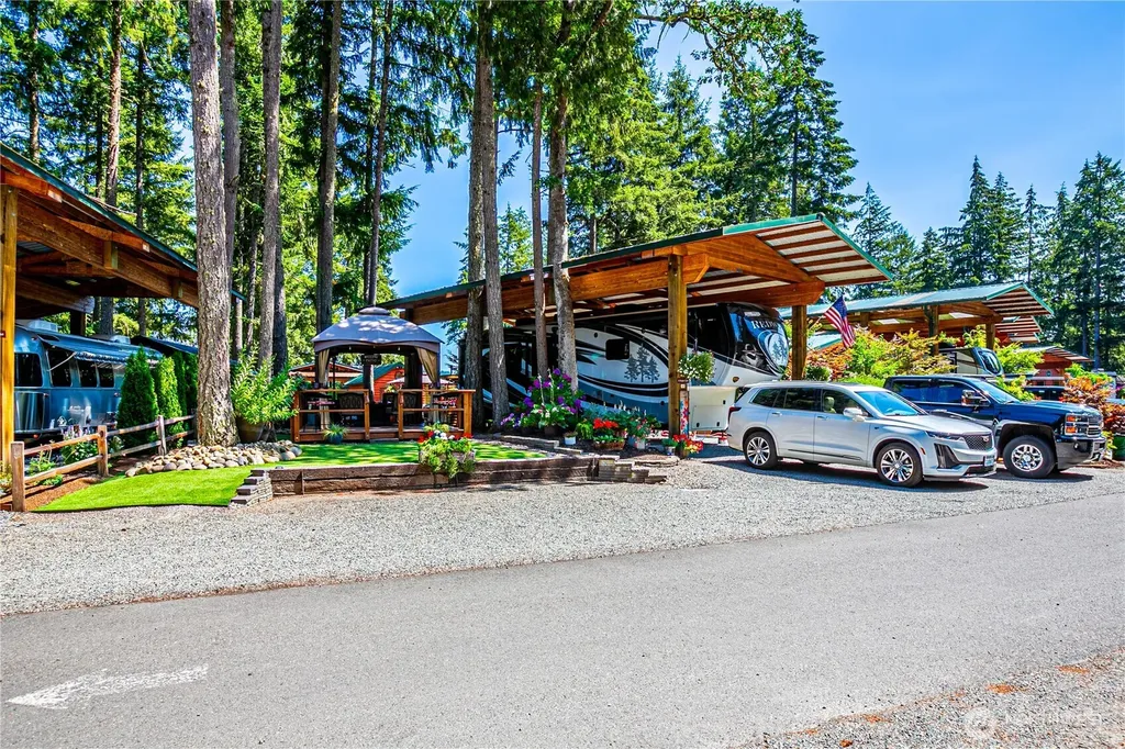 1546 Reservtion Road SE Olympia WA 98513