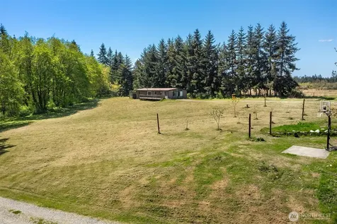 12504 SW 232nd Street Vashon WA 98070
