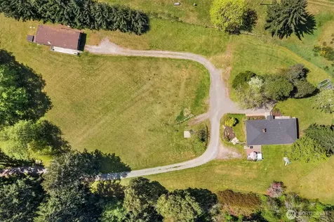 12504 SW 232nd Street Vashon WA 98070