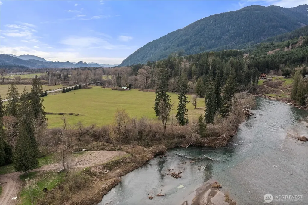11377 Us Highway 12 Randle WA 98377