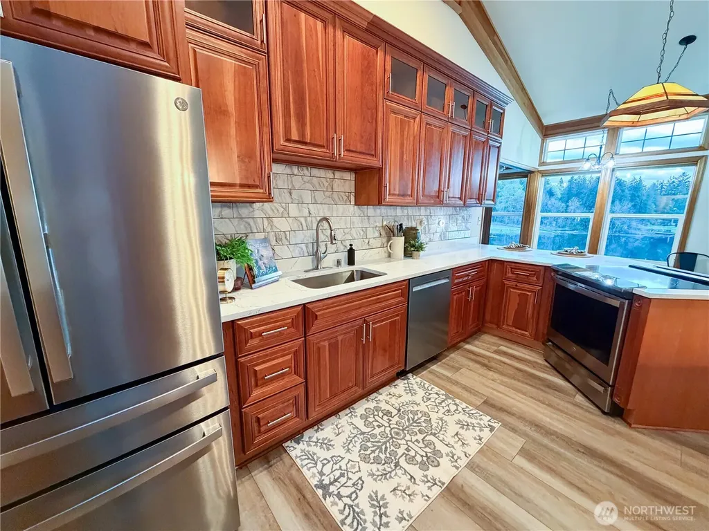 26130 134th Avenue SE Kent WA 98042