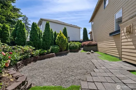 2925 179th Street Ct E Tacoma WA 98445