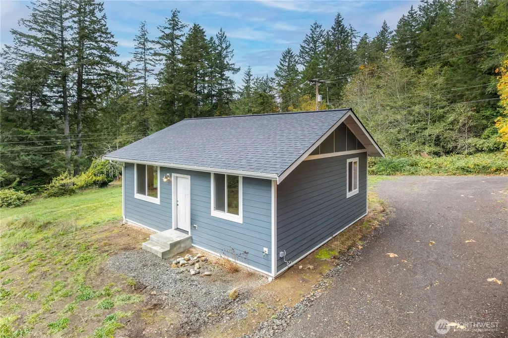 161 Oak Street Quilcene WA 98376